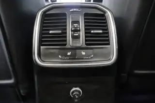 Vehicle image thumbnail, number 16