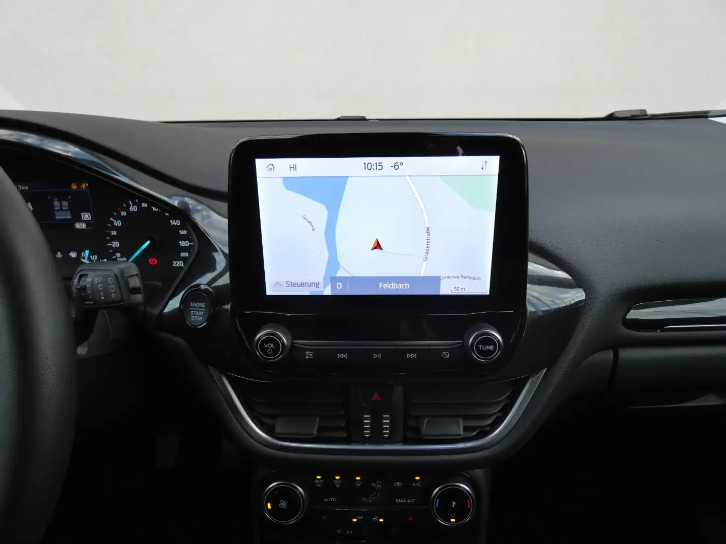 Vehicle image, number 20