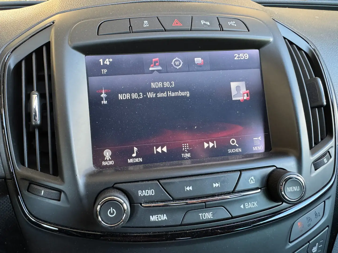 Vehicle image, number 6