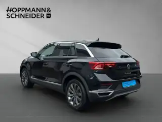 Vehicle image thumbnail, number 4