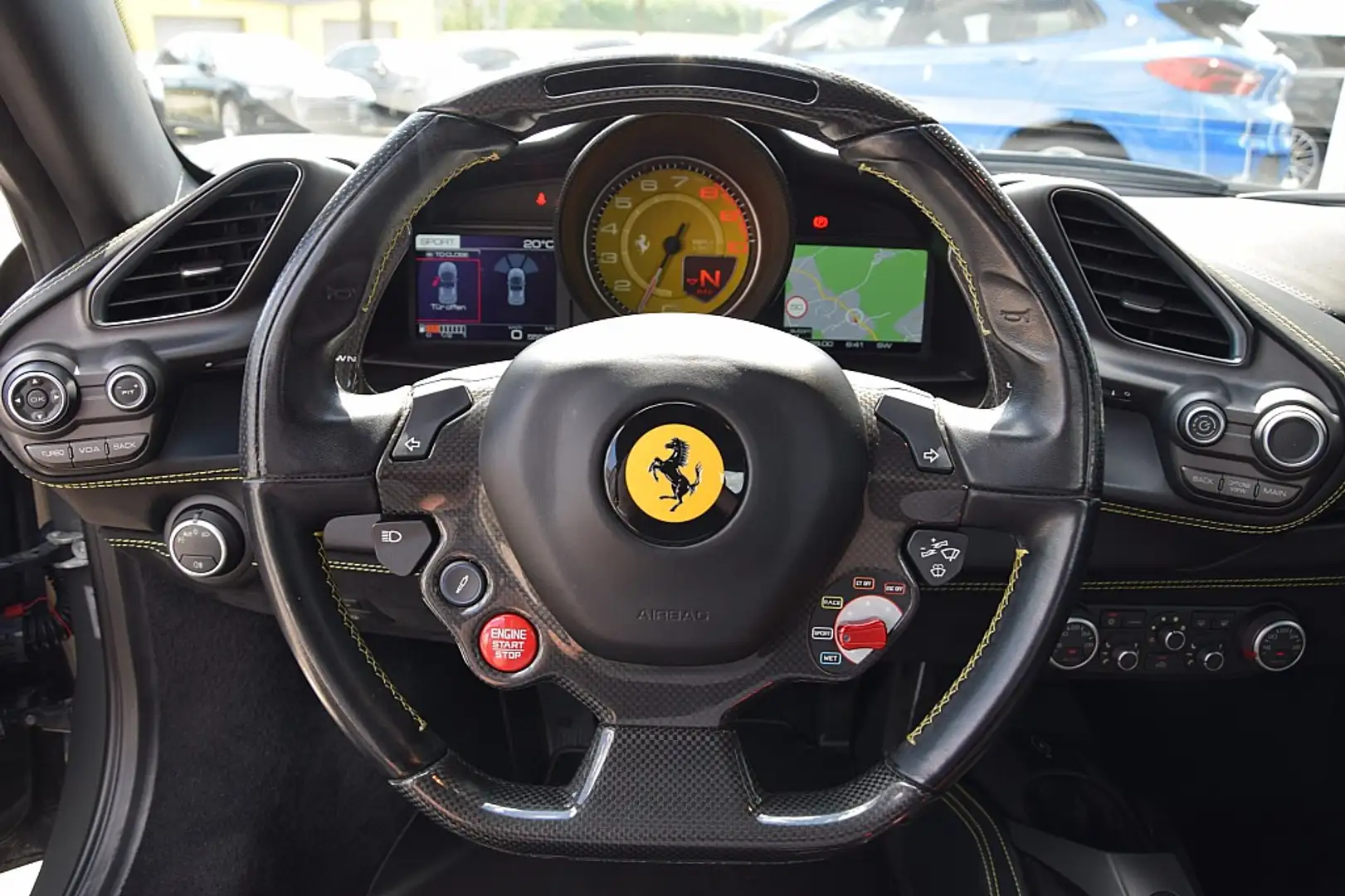 Vehicle image, number 8