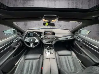 Vehicle image thumbnail, number 9