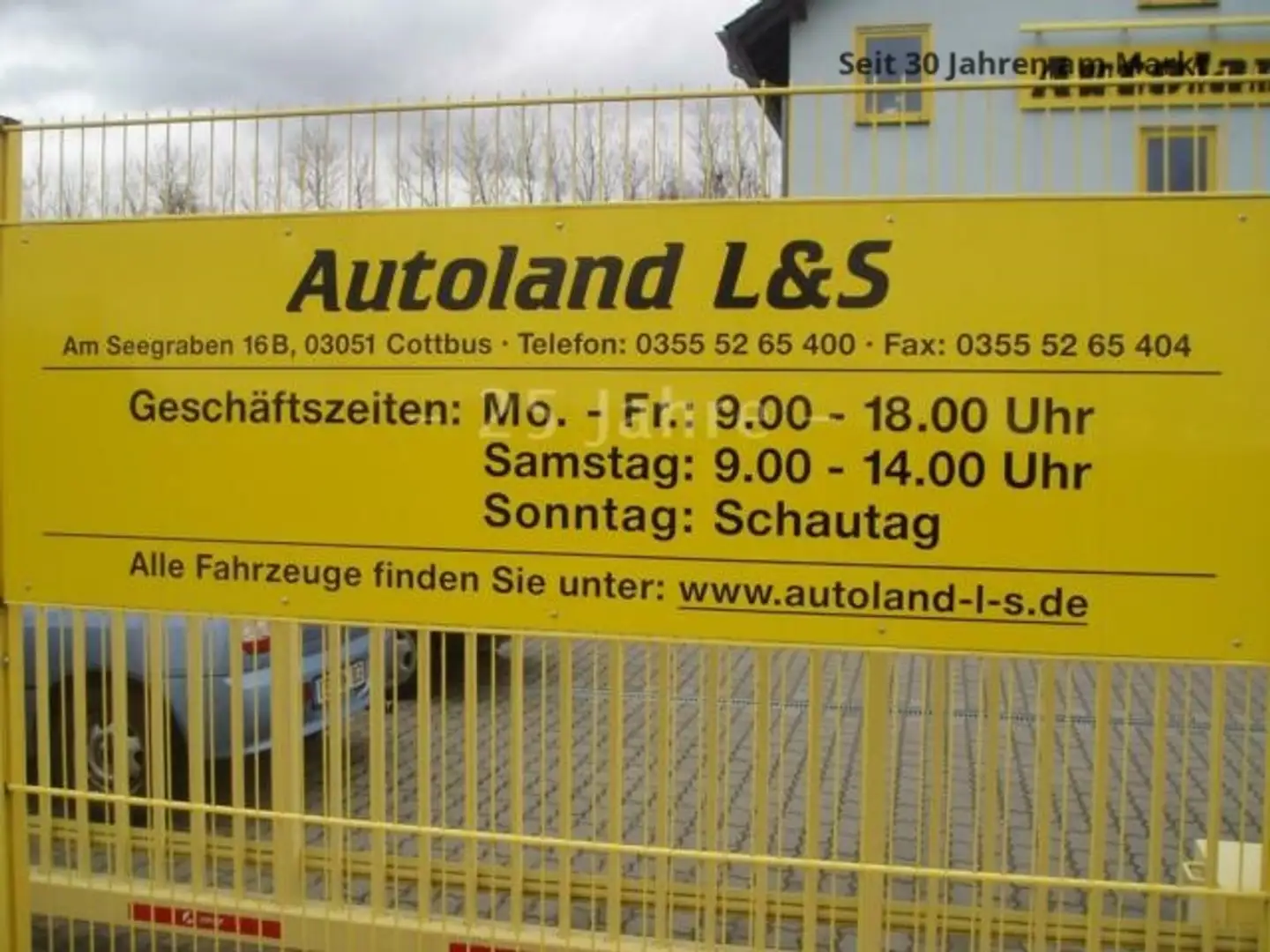Vehicle image, number 19