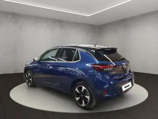 Vehicle image thumbnail, number 3