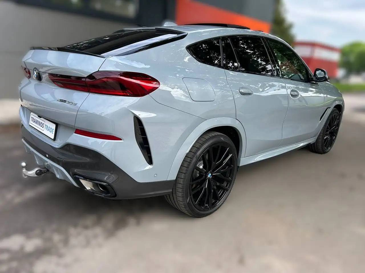 Vehicle image, number 2