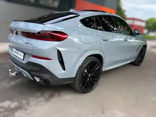 Vehicle image thumbnail, number 2