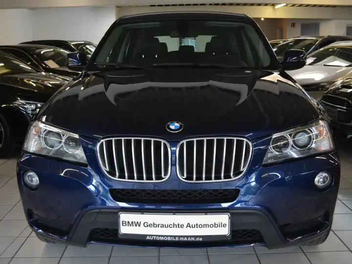 Additional image of the vehicle