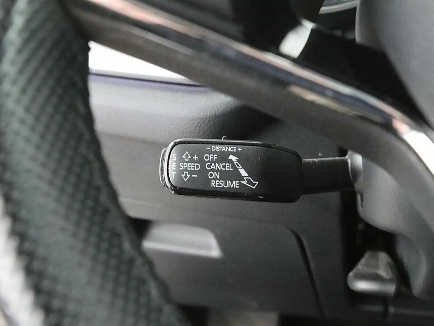 Vehicle image, number 19