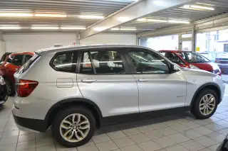 Vehicle image thumbnail, number 18