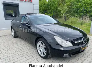 Vehicle image thumbnail, number 4