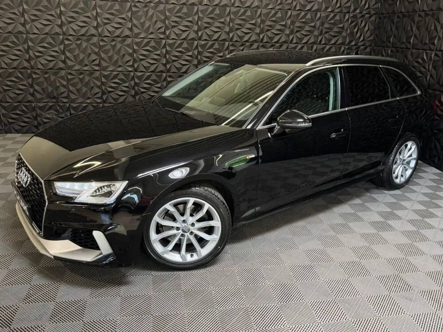 Vehicle image, number 6