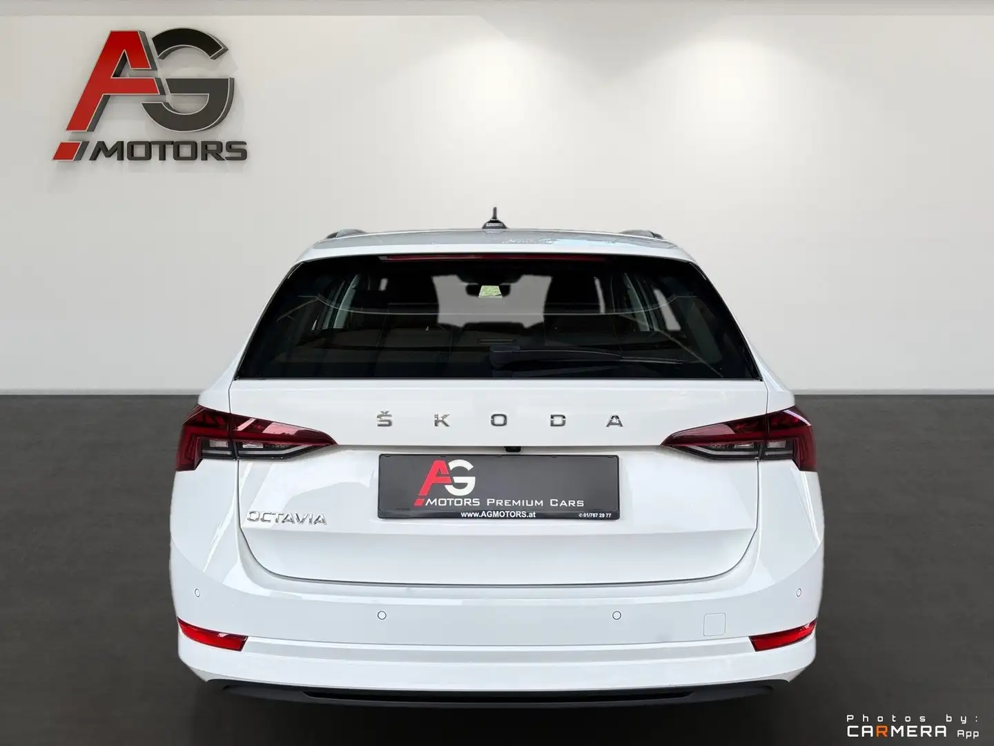 Vehicle image, number 6