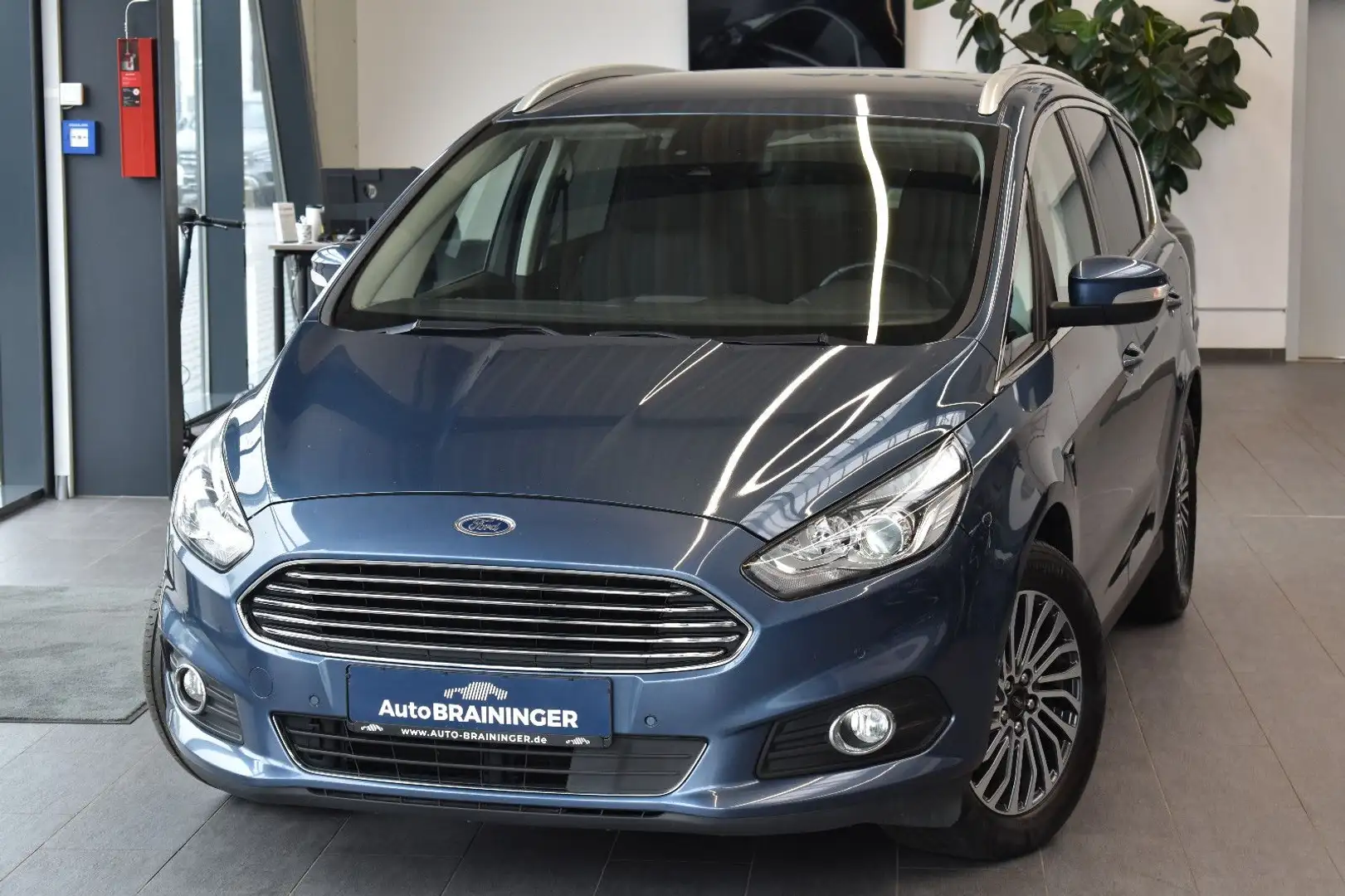 Vehicle image, number 1