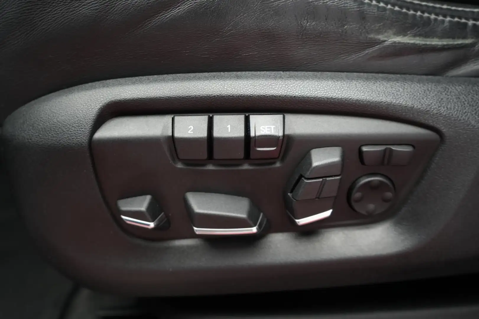 Vehicle image, number 19