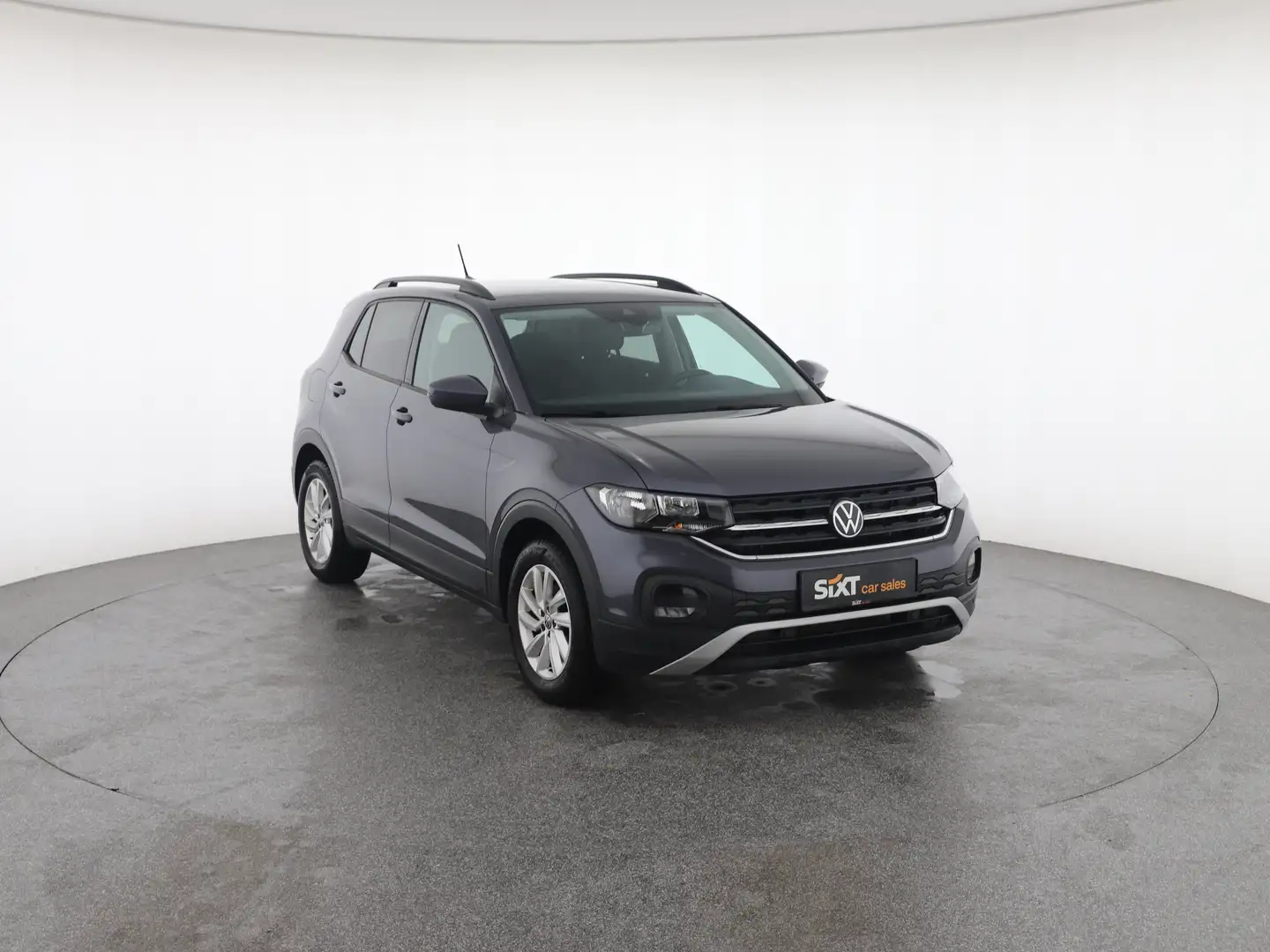 Vehicle image, number 1