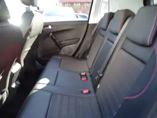 Vehicle image thumbnail, number 7