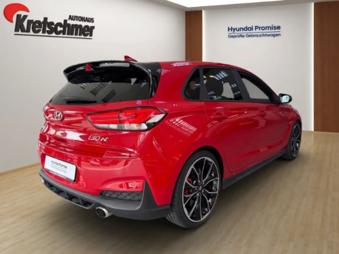 Vehicle image, number 3