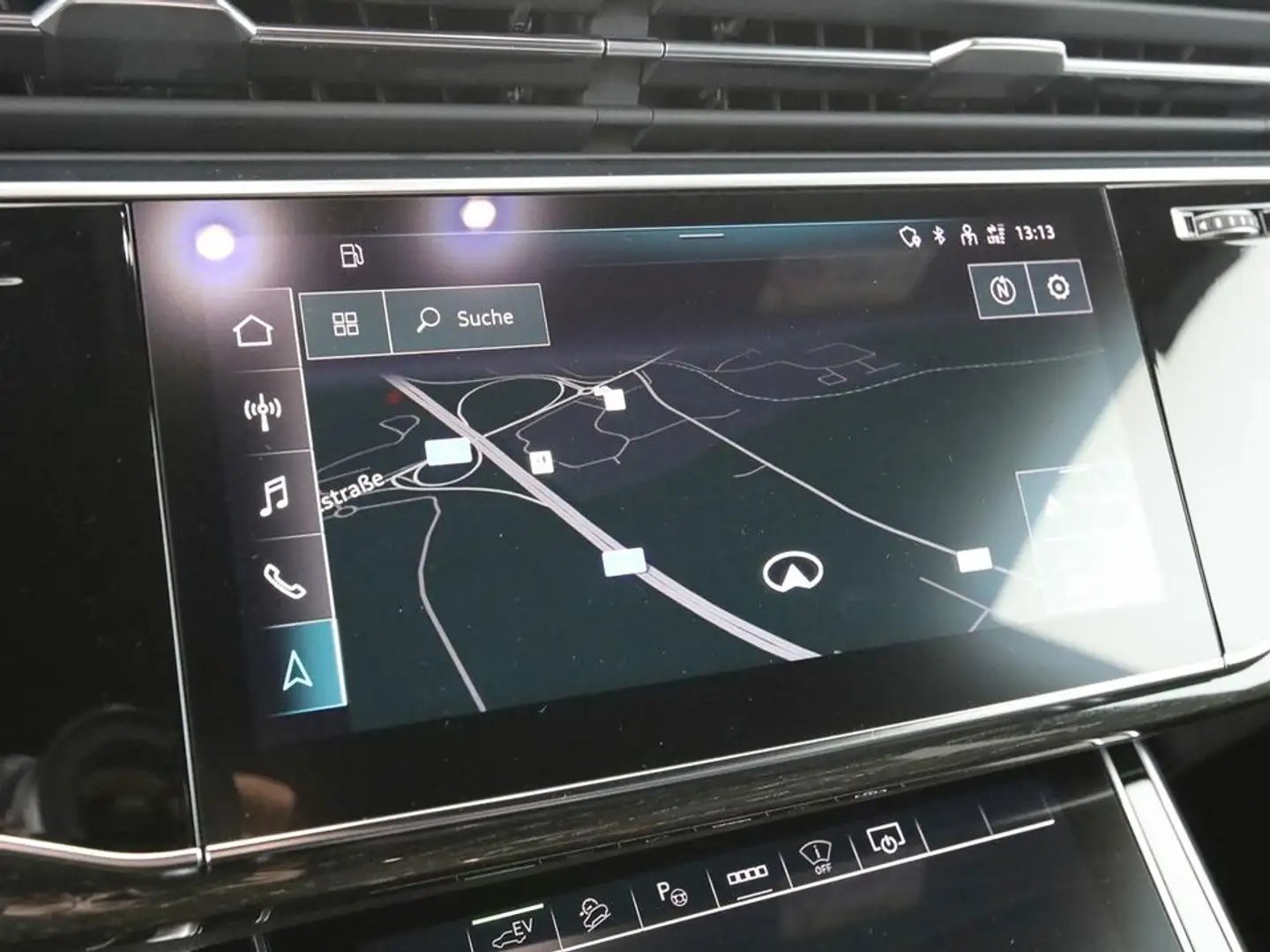Vehicle image, number 13