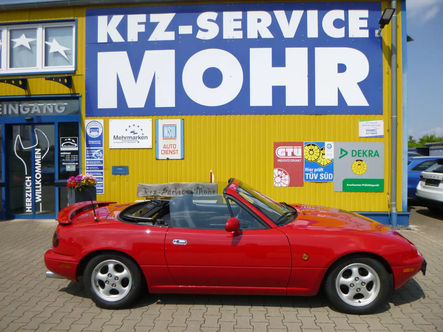 Vehicle image, number 15