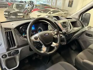 Vehicle image thumbnail, number 8