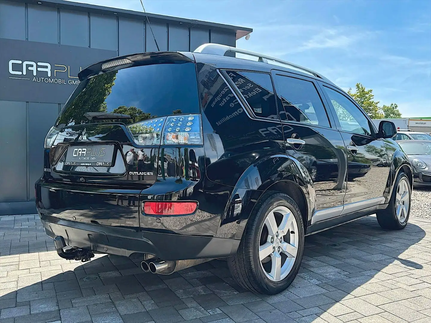 Vehicle image, number 5