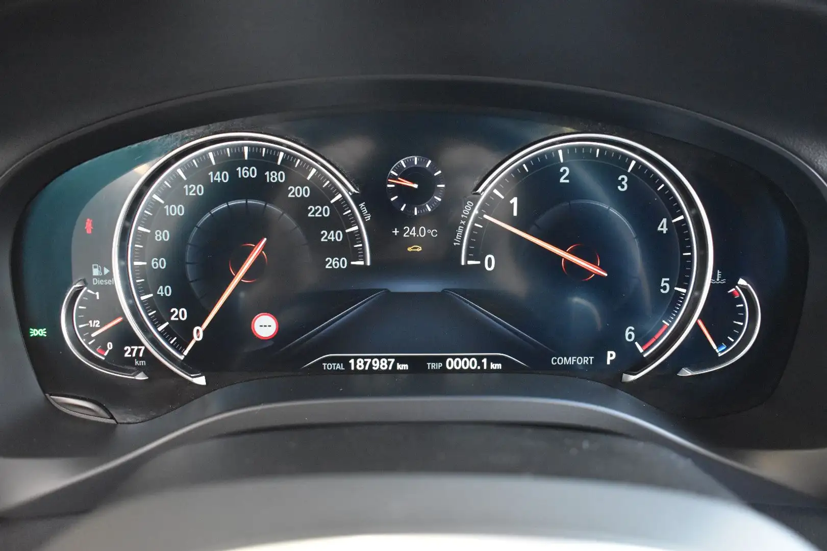 Vehicle image, number 14