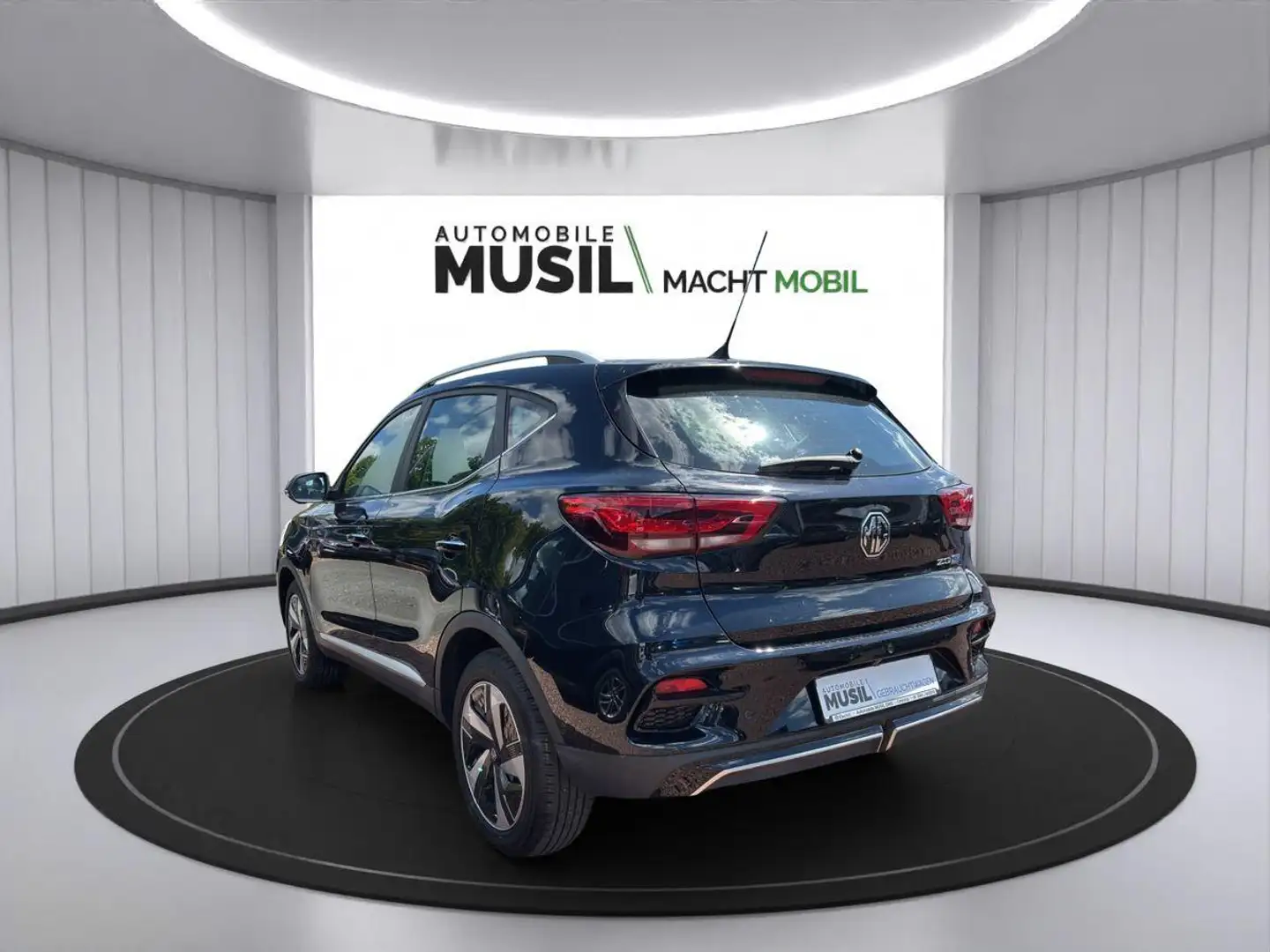 Vehicle image, number 2