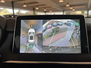 Vehicle image thumbnail, number 3