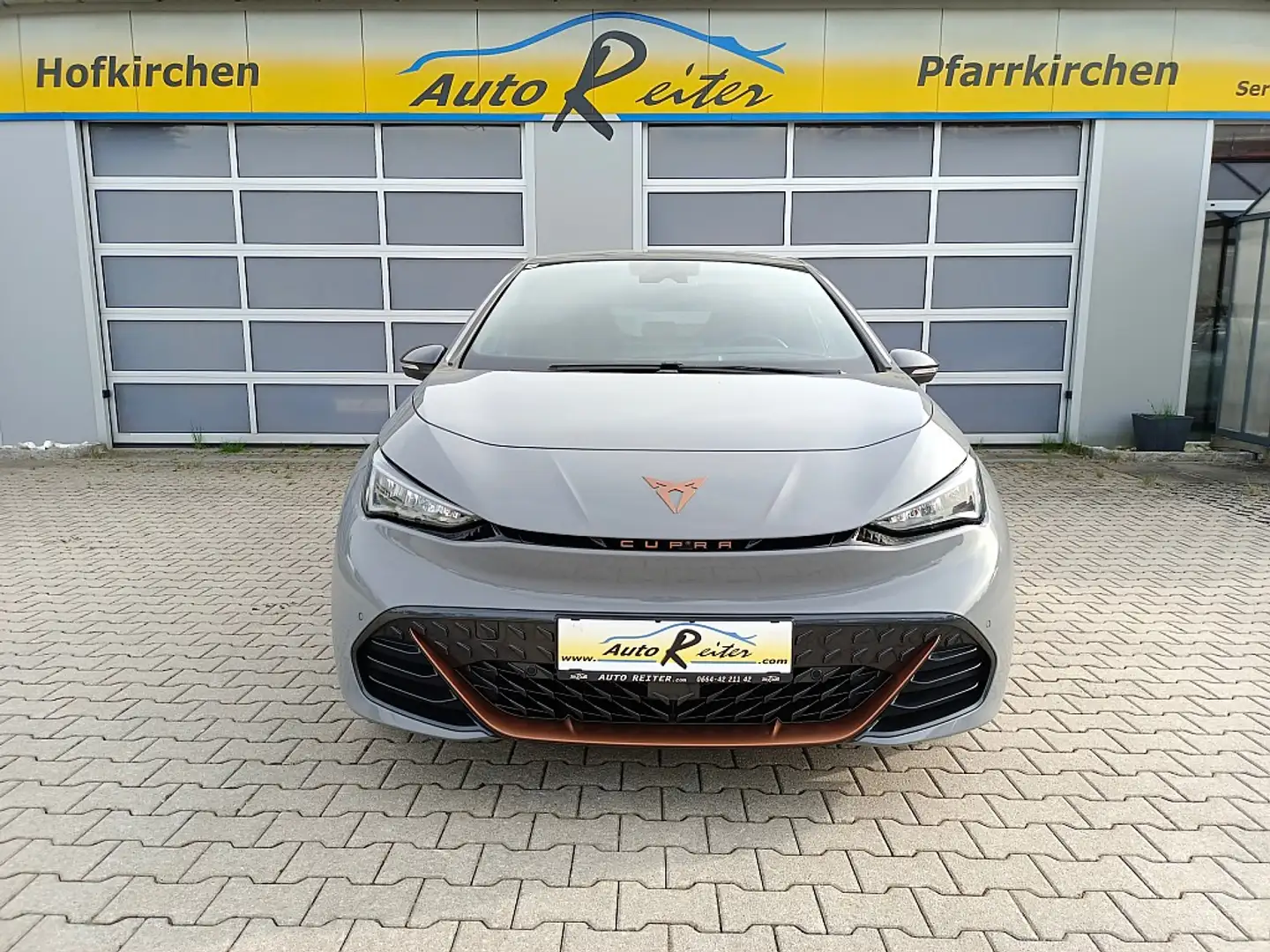 Vehicle image, number 7