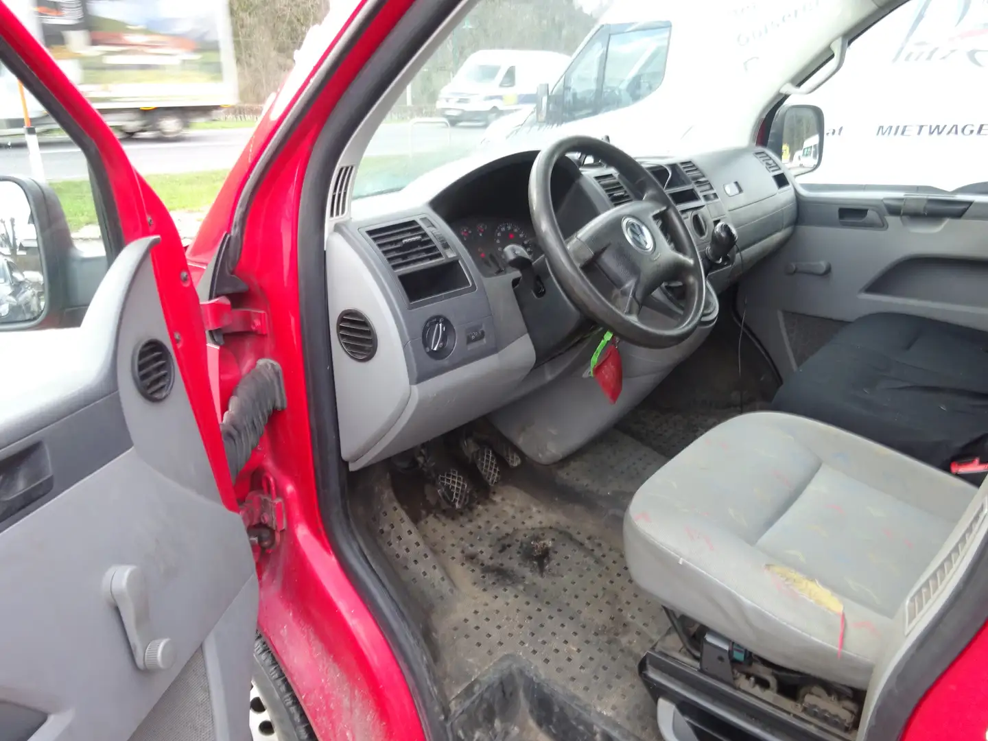 Vehicle image, number 9