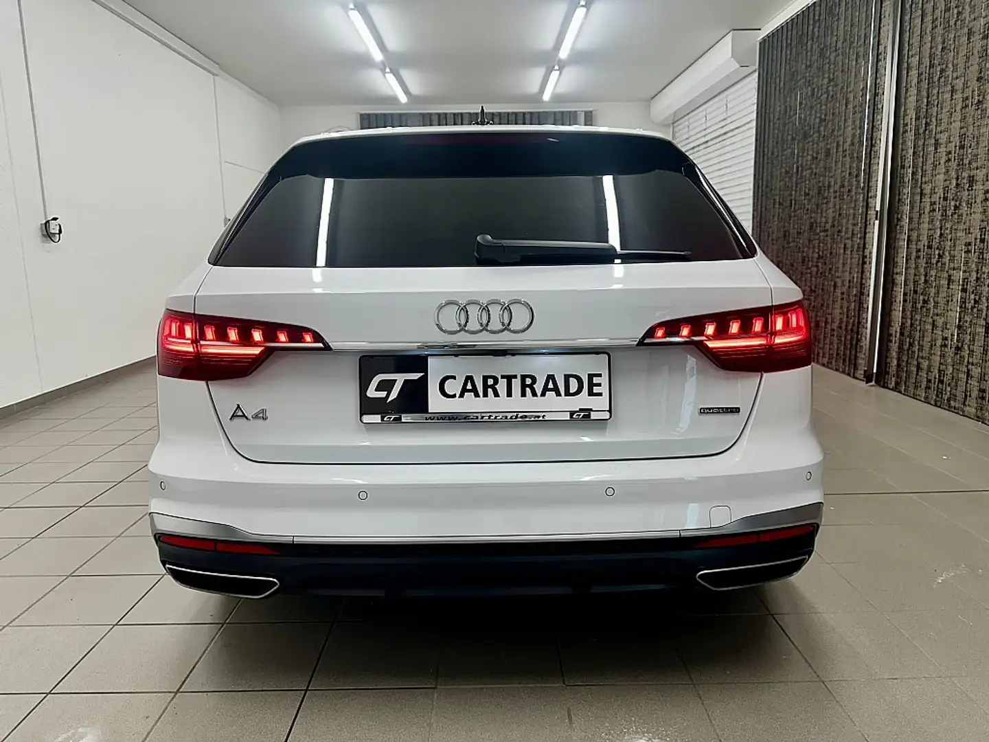 Vehicle image, number 6
