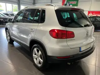 Vehicle image thumbnail, number 2