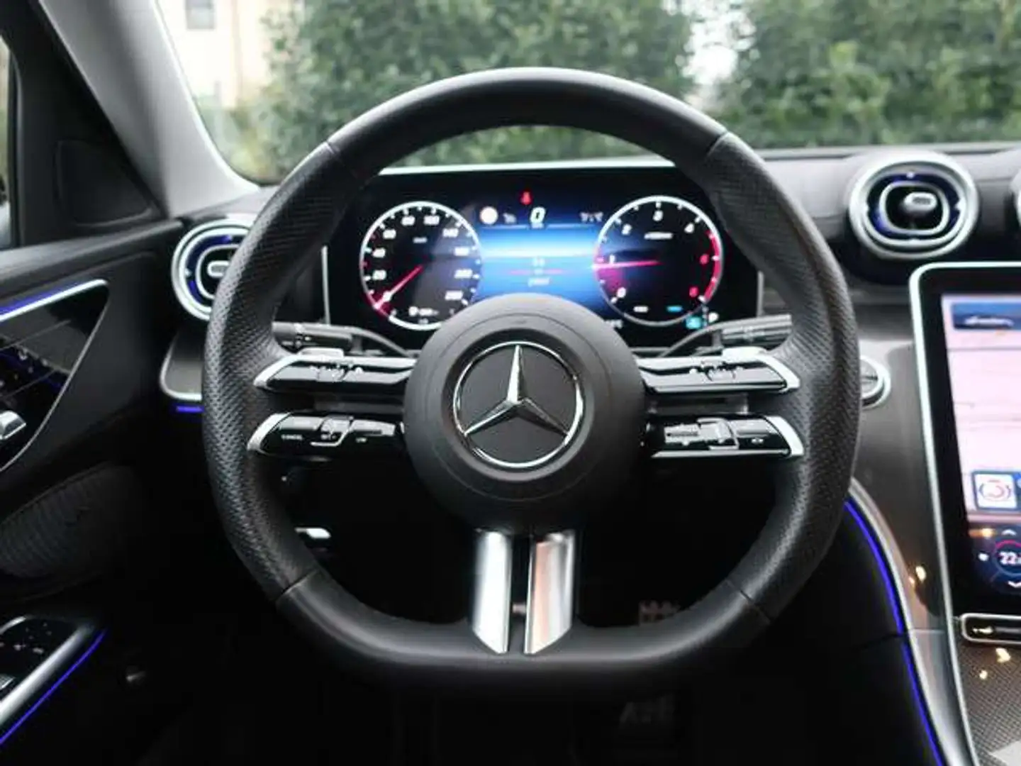 Vehicle image, number 10