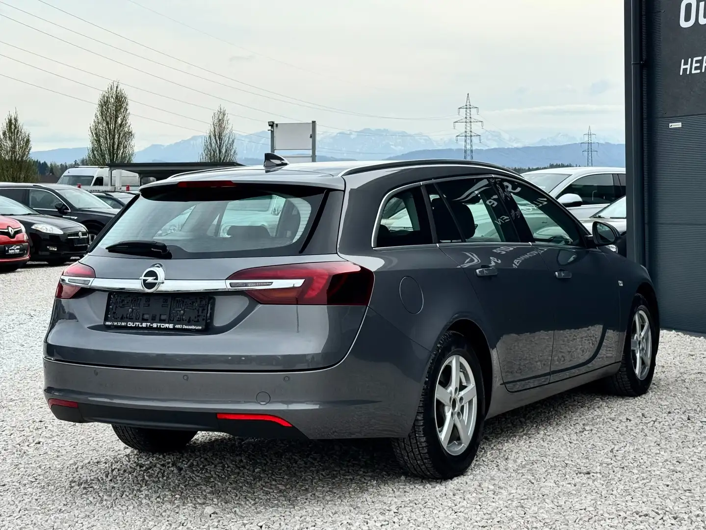 Vehicle image, number 7