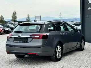 Vehicle image thumbnail, number 7