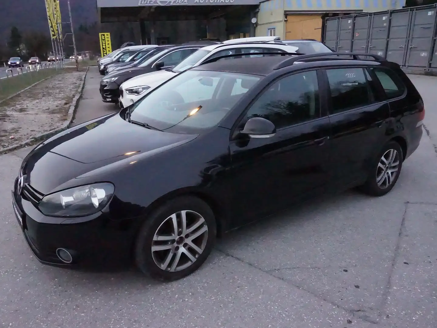 Vehicle image, number 2