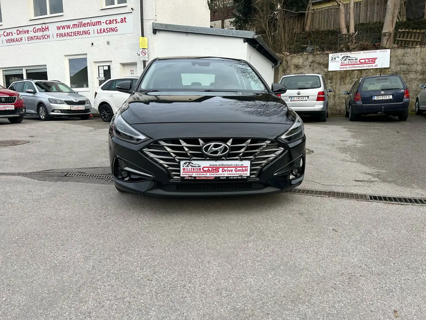 Vehicle image, number 5