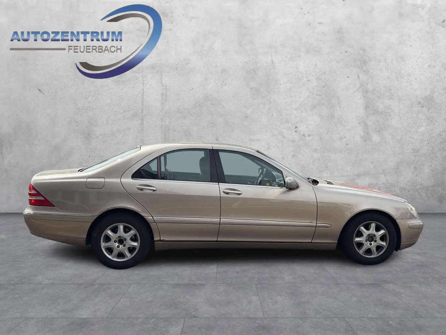 Vehicle image, number 3