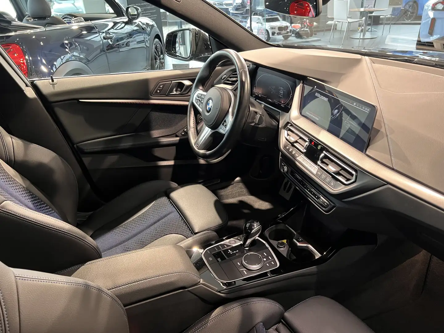 Vehicle image, number 20