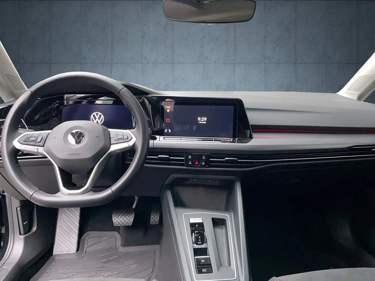 Vehicle image, number 10