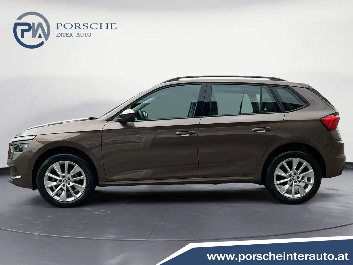 Vehicle image, number 3
