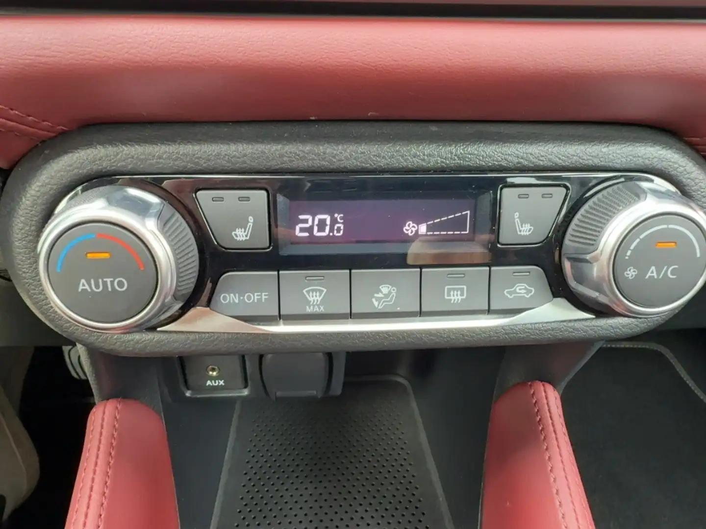 Vehicle image, number 17