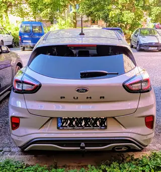 Vehicle image thumbnail, number 3