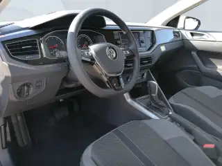 Vehicle image thumbnail, number 6