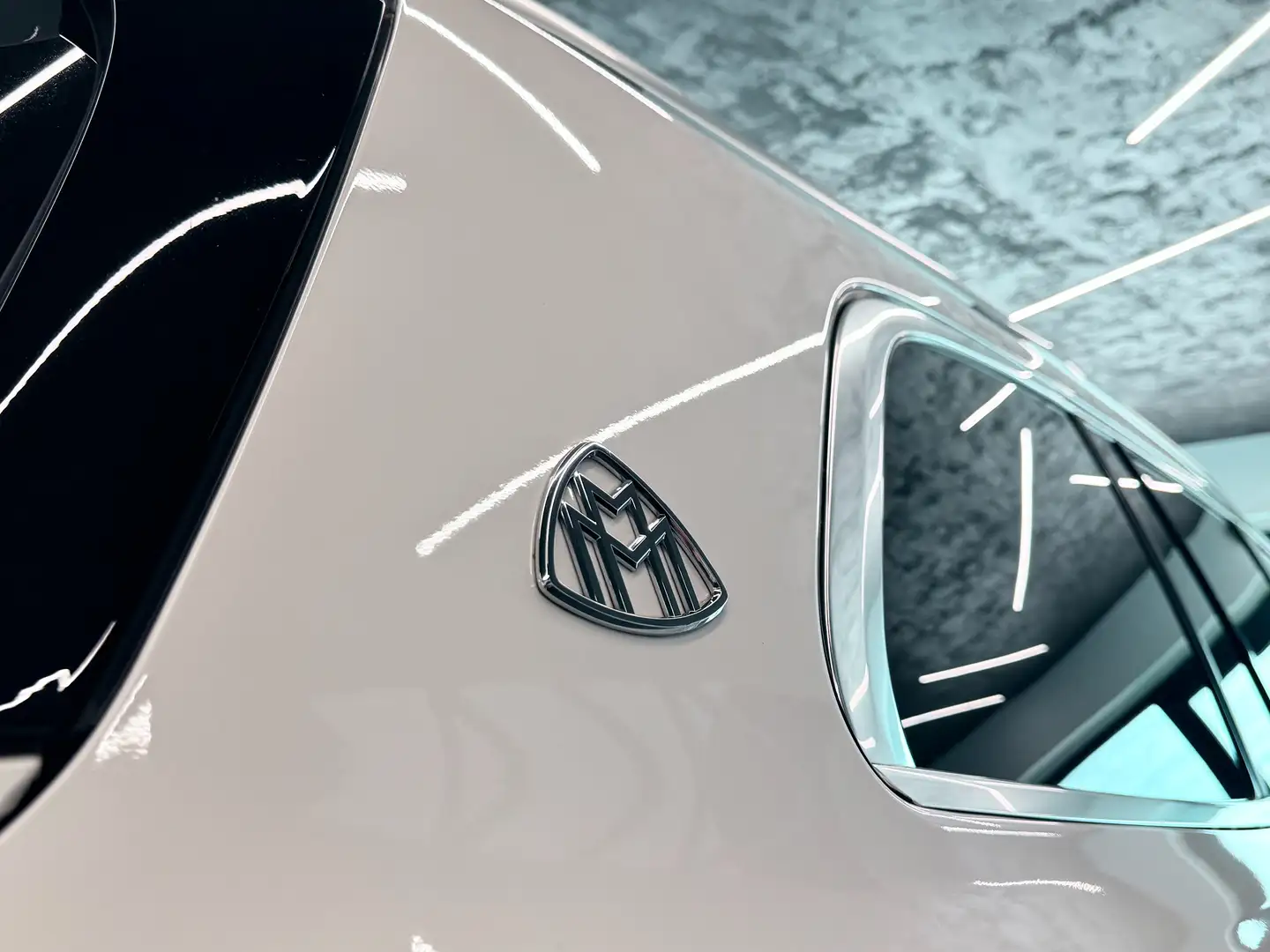Vehicle image, number 8