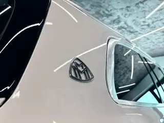 Vehicle image thumbnail, number 8