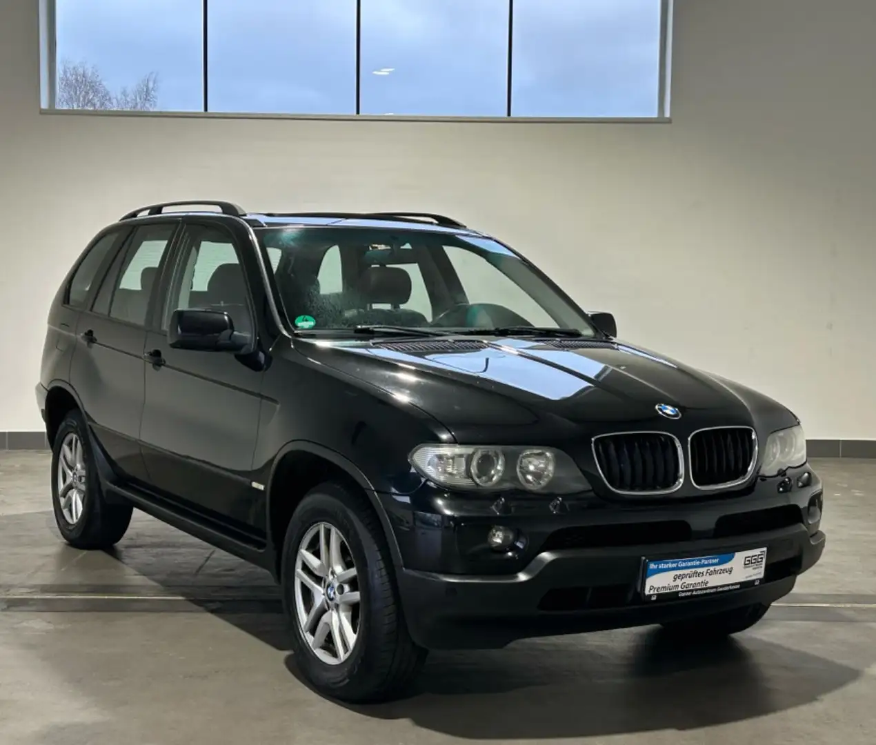 Vehicle image, number 3