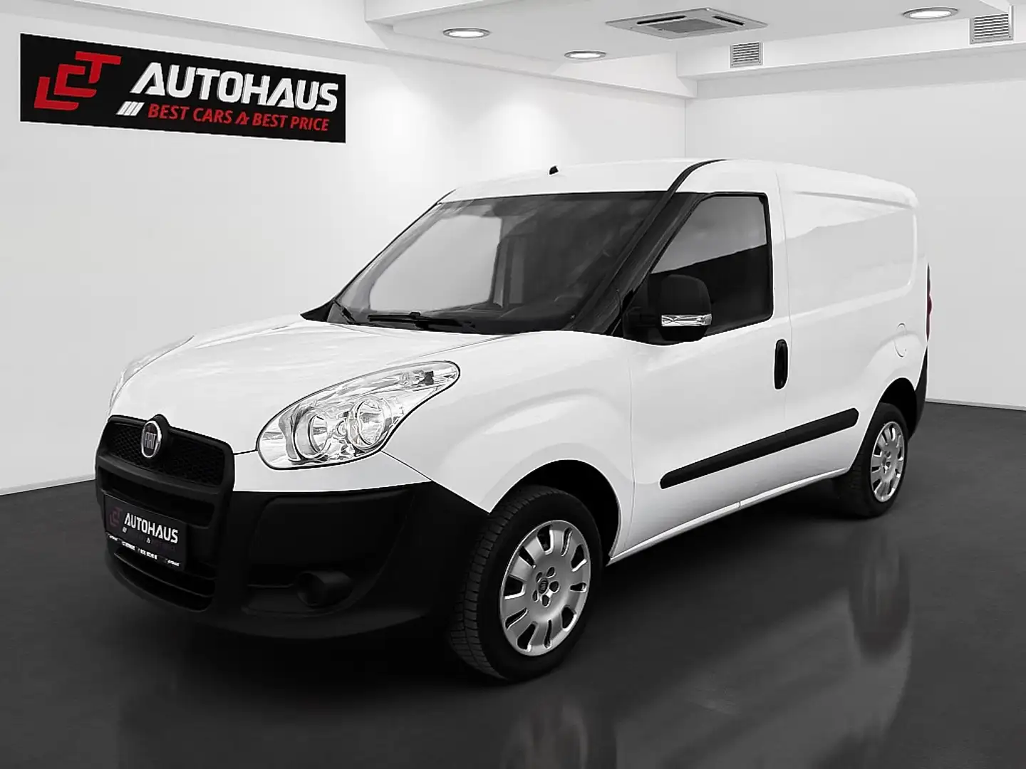 Vehicle image, number 1