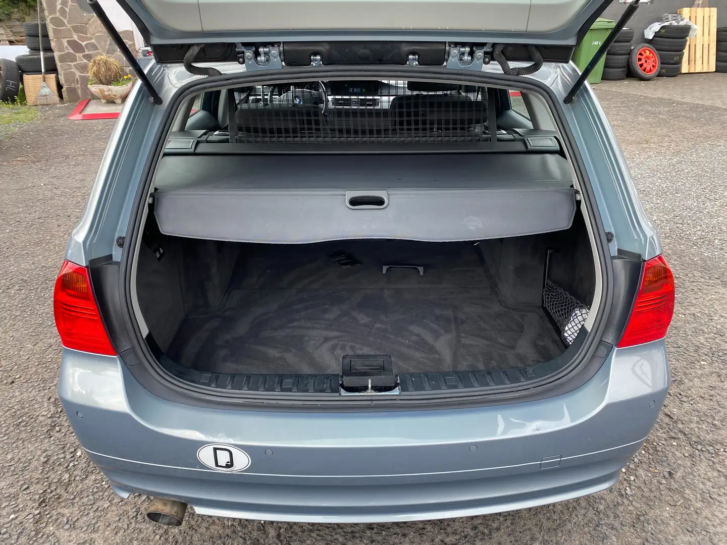 Vehicle image, number 7