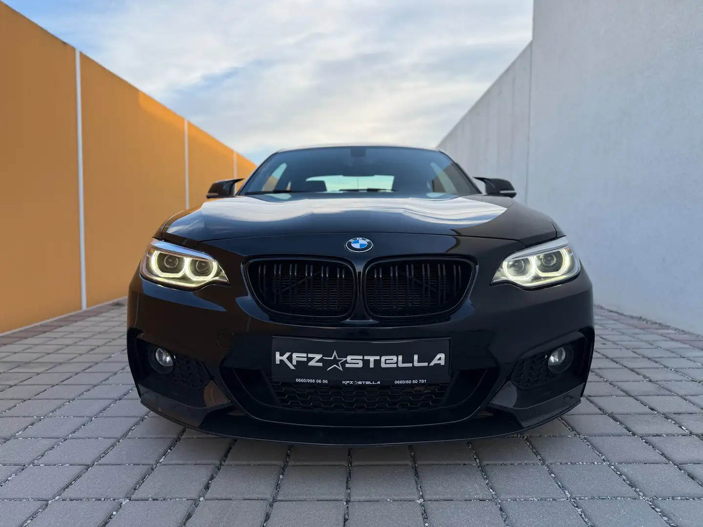 Vehicle image, number 2